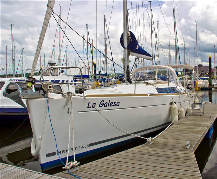 http://Rocna%20Original%2015%20on%20Beneteau%20Oceanis%2037