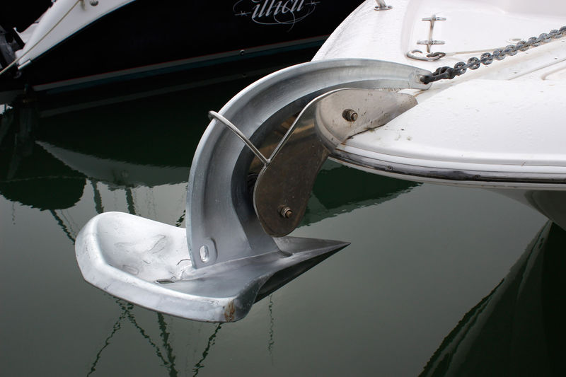 http://Vulcan%2020%20on%20Riviera%2040,%20side%20view