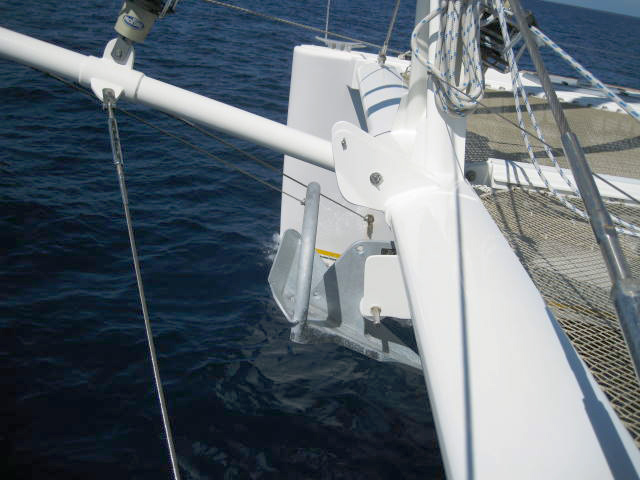 http://Rocna%20Original%2055%20on%20Catana%20521